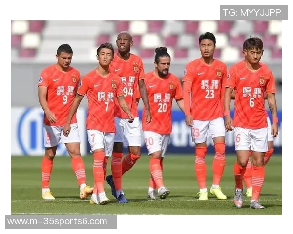 恒大迎战东京球队全力争胜力争亚冠小组出线机会